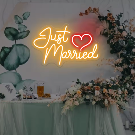 Just Married - Neon Sign