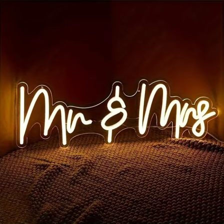 Mr & Mrs - Neon Sign