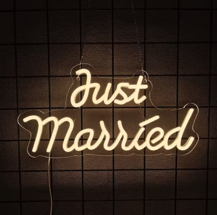 Just Married - Neon Sign